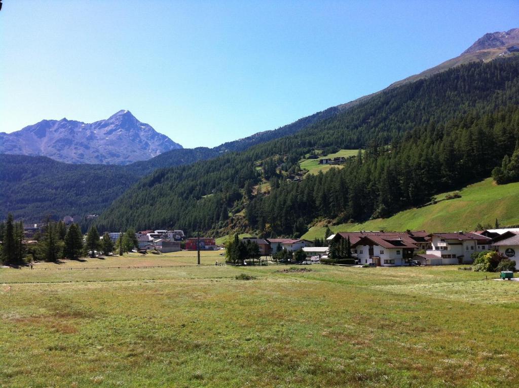 Hotel Am Hof Sölden Rum bild
