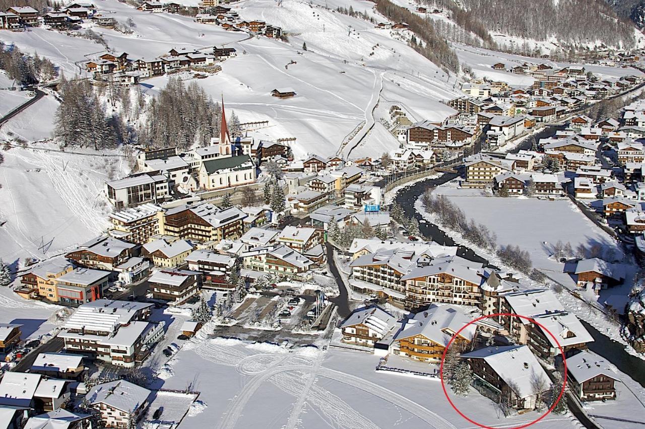 Hotel Am Hof Sölden Exteriör bild